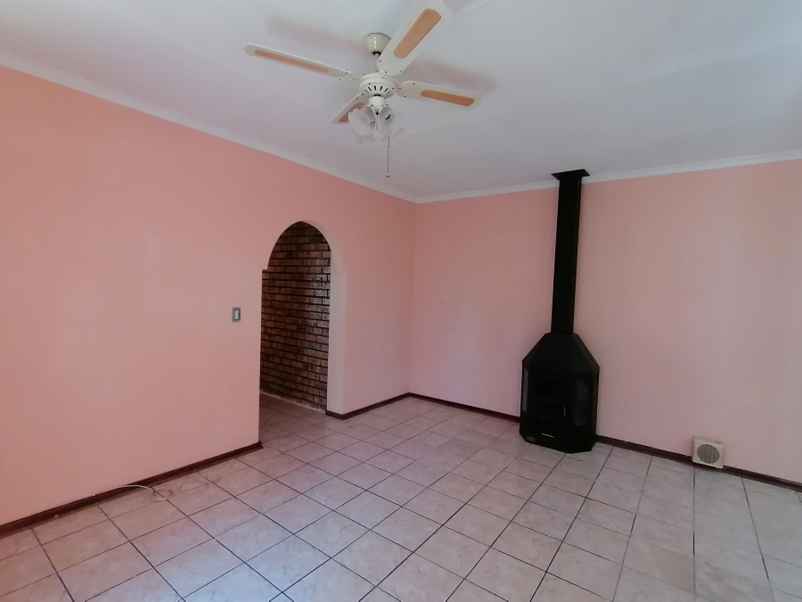 3 Bedroom Property for Sale in Orkney Park North West